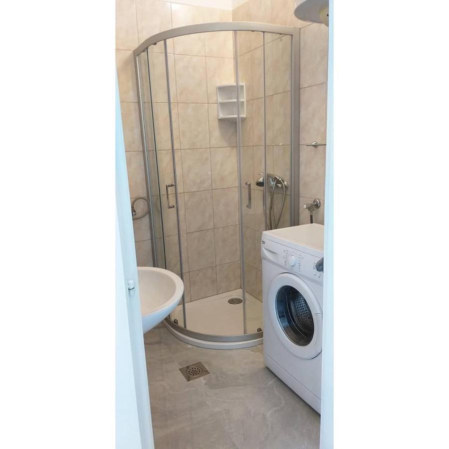 טרוגיר Apartment Sara מראה חיצוני תמונה