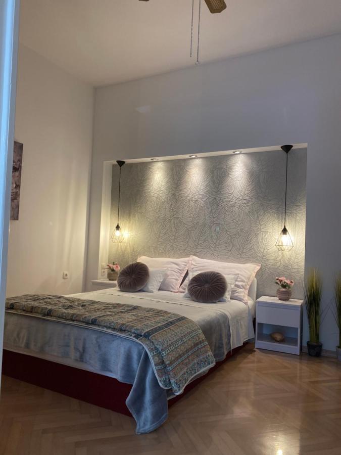 טרוגיר Apartment Sara מראה חיצוני תמונה