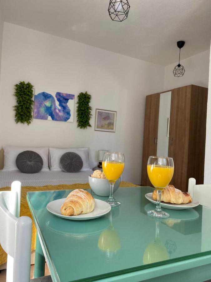 טרוגיר Apartment Sara מראה חיצוני תמונה