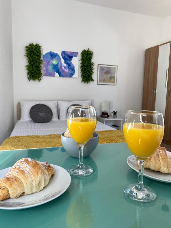 טרוגיר Apartment Sara מראה חיצוני תמונה