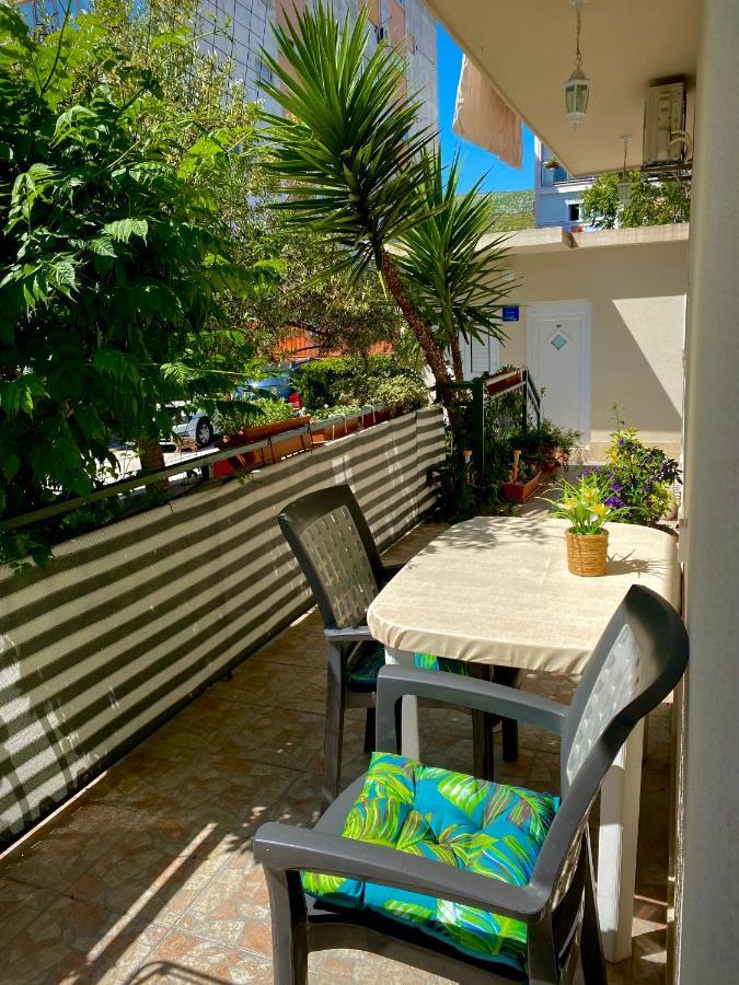 טרוגיר Apartment Sara מראה חיצוני תמונה